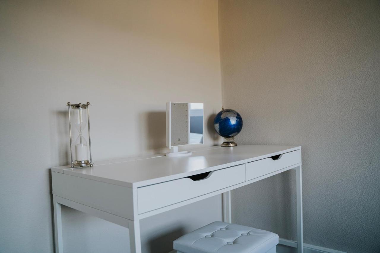 Ferienwohnung Roman Penthouse- City Skyline Views, 4K Tvs, 5G Wifi And More! Bath Exterior foto